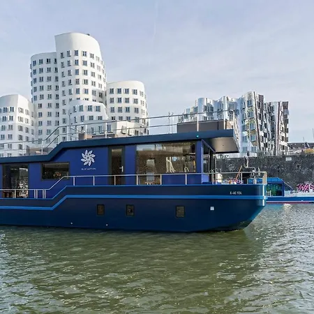 Botel Blue Motion Medienhafen